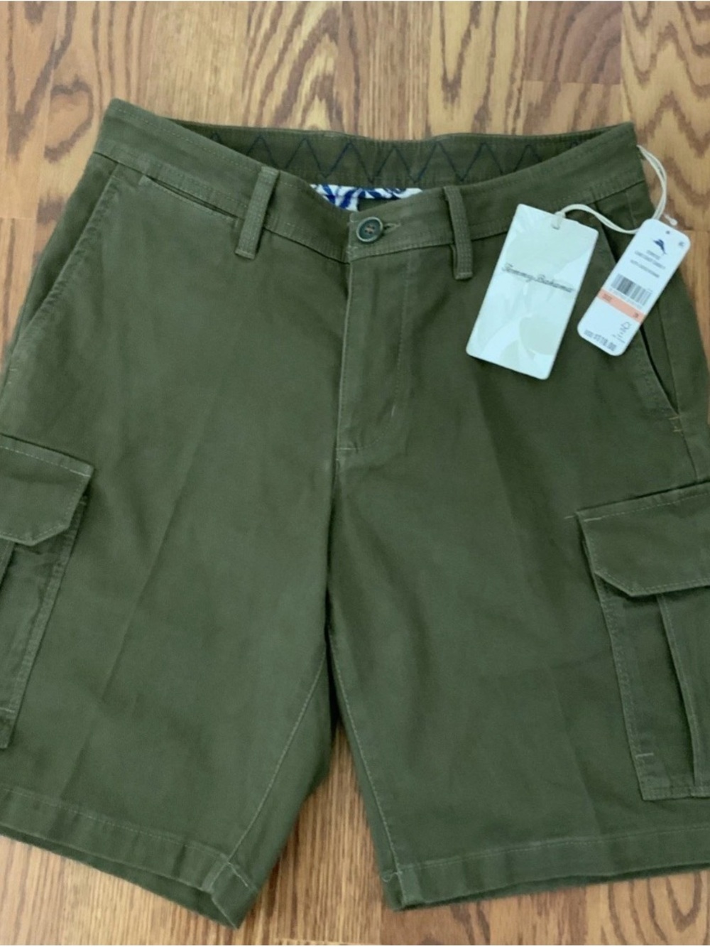 SALE!! Tommy Bahama Coast Cargo 9 Shorts Mens Size 28 Palm Moss Olive Green $118